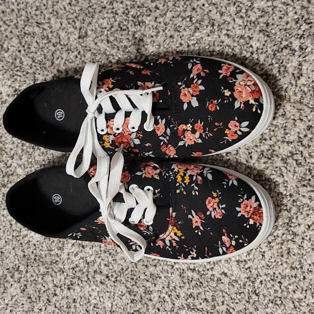 Brand new shoes 10